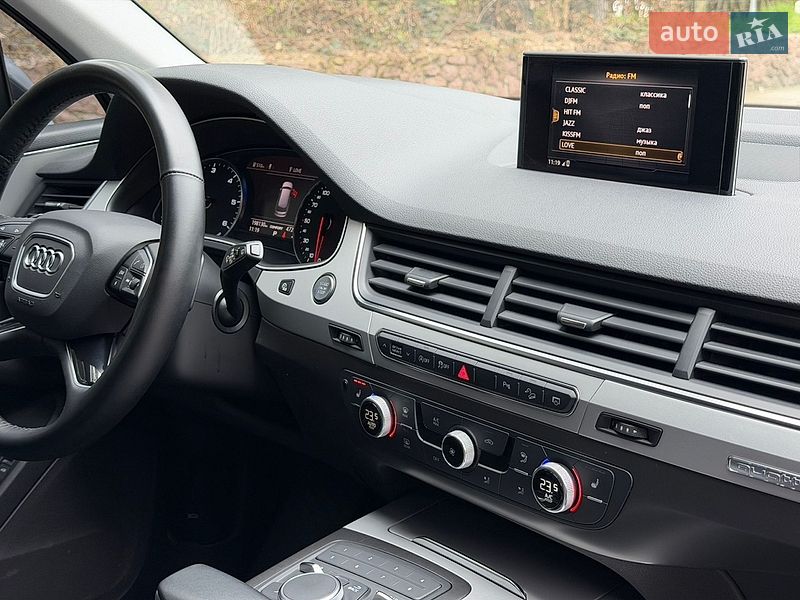 Внедорожник / Кроссовер Audi Q7 2018 в Киеве