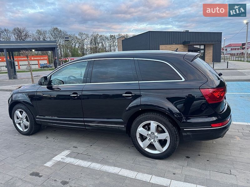 Внедорожник / Кроссовер Audi Q7 2011 в Луцке