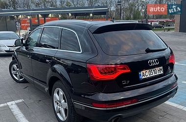 Внедорожник / Кроссовер Audi Q7 2011 в Луцке