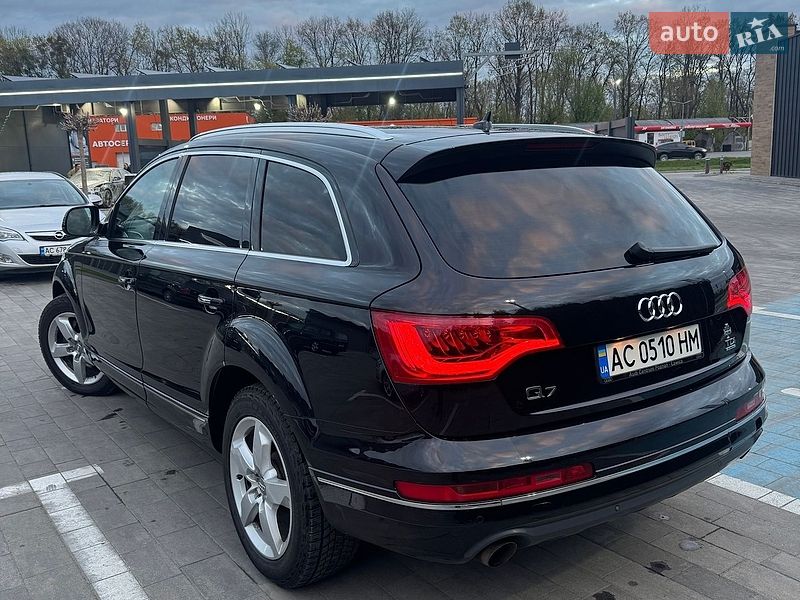 Внедорожник / Кроссовер Audi Q7 2011 в Луцке