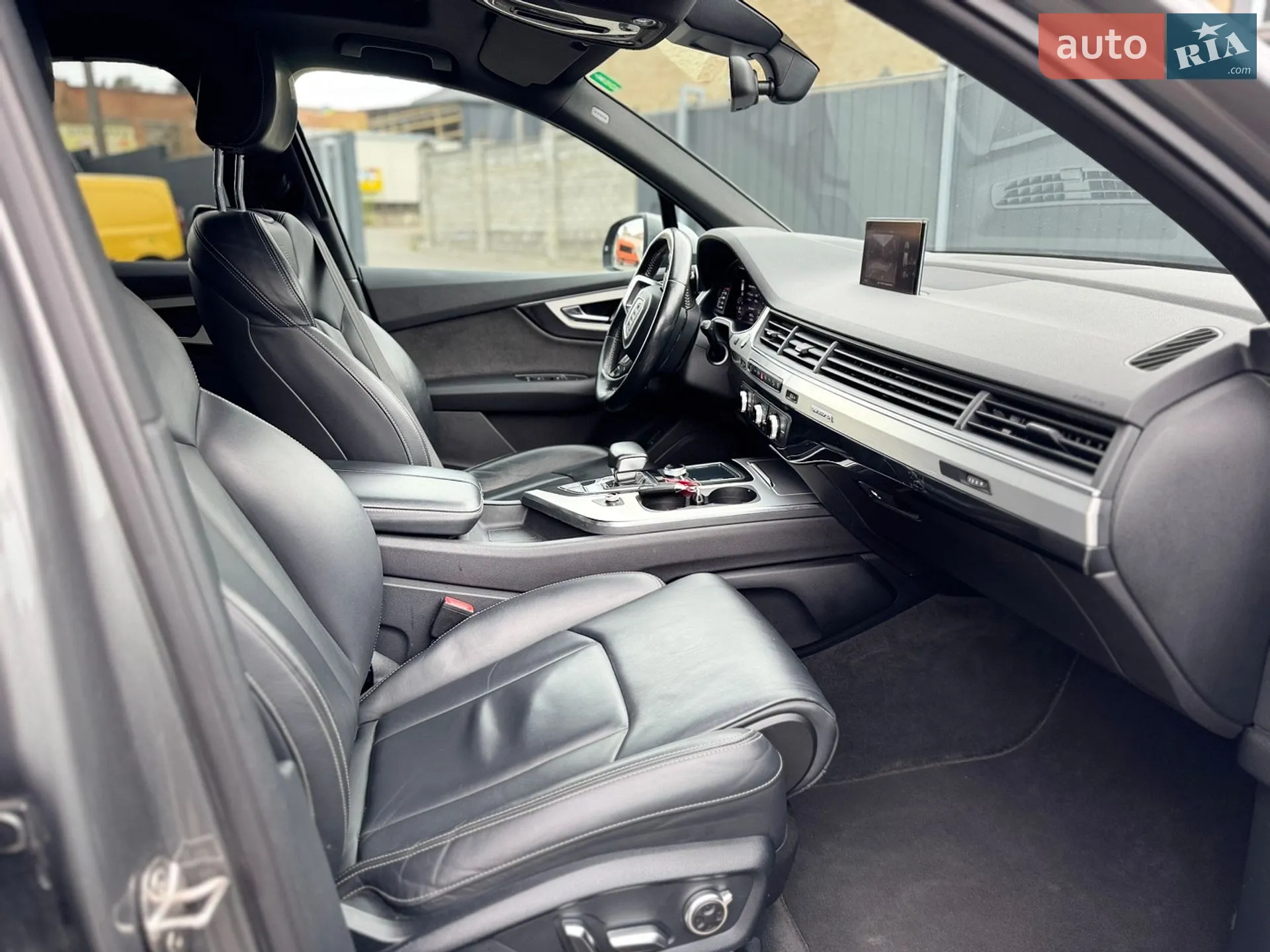 2016 Audi Q7 - мініатюра 26