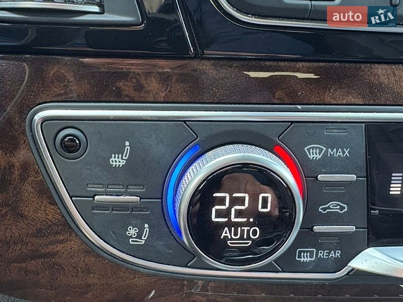 Внедорожник / Кроссовер Audi Q7 2017 в Ровно