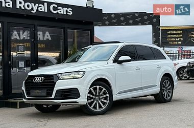 Позашляховик / Кросовер Audi Q7 2017 в Харкові