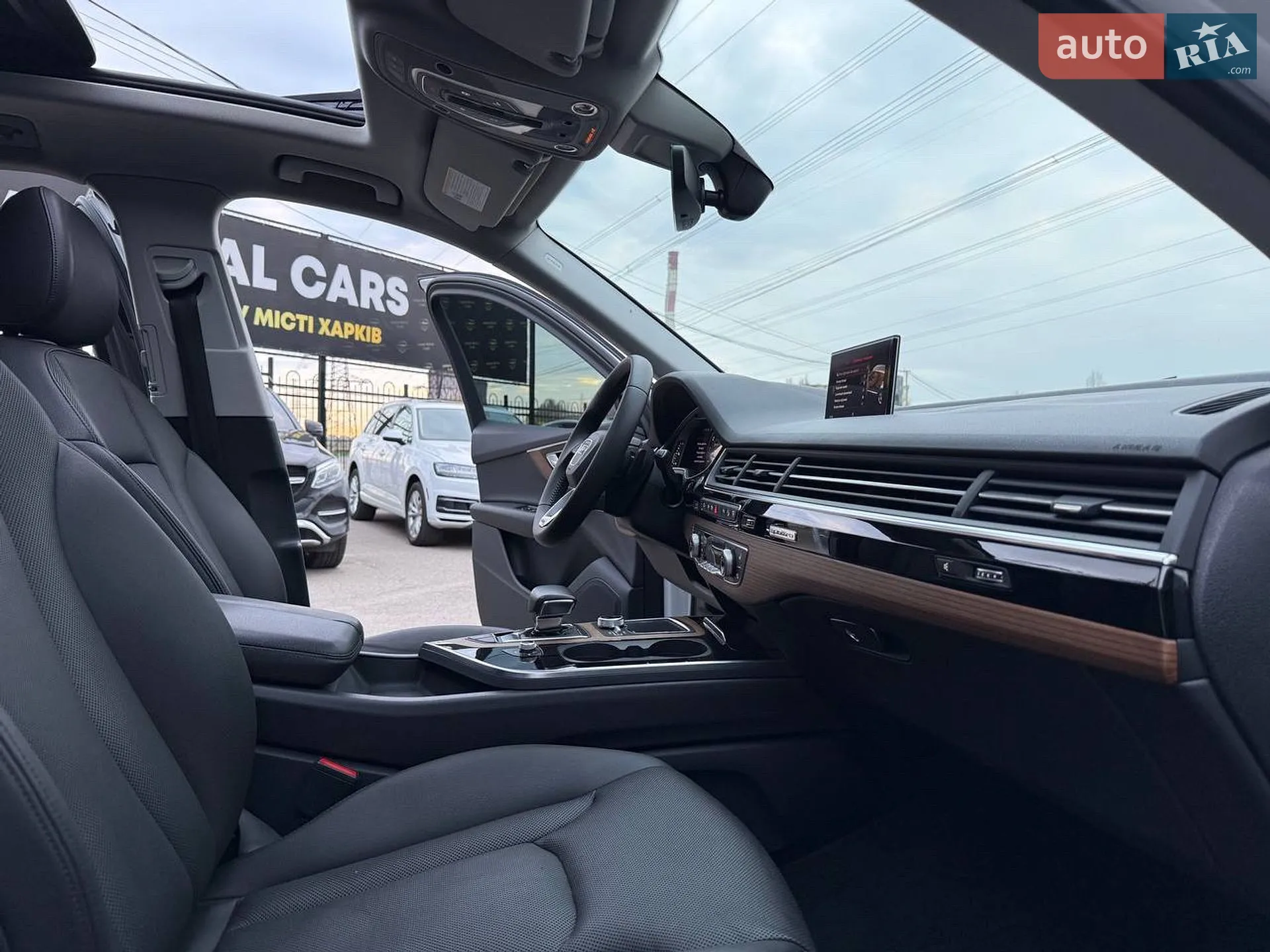 2017 Audi Q7 - мініатюра 27