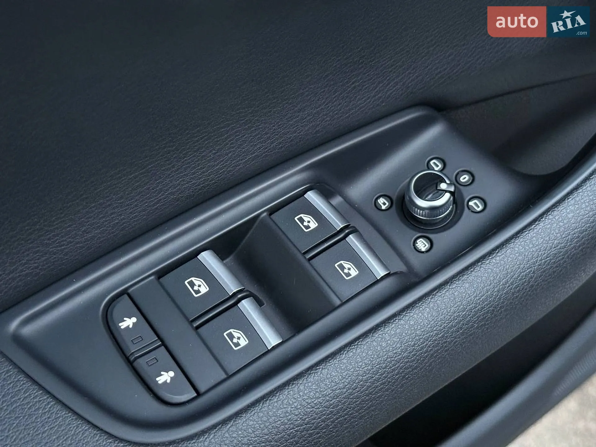 2017 Audi Q7 - мініатюра 31