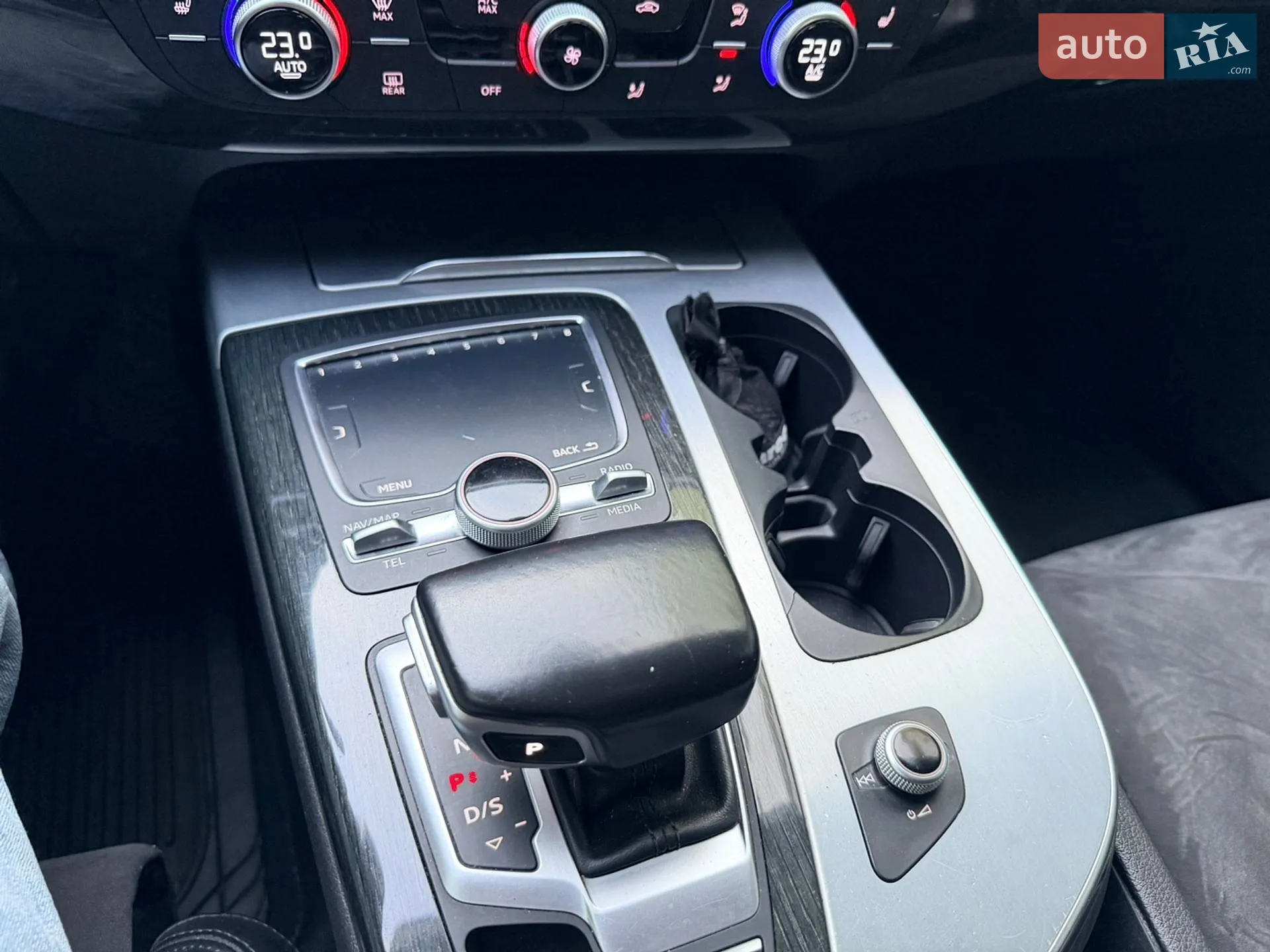 2015 Audi Q7 - мініатюра 33