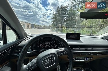 Внедорожник / Кроссовер Audi Q7 2016 в Днепре