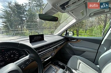 Внедорожник / Кроссовер Audi Q7 2016 в Днепре