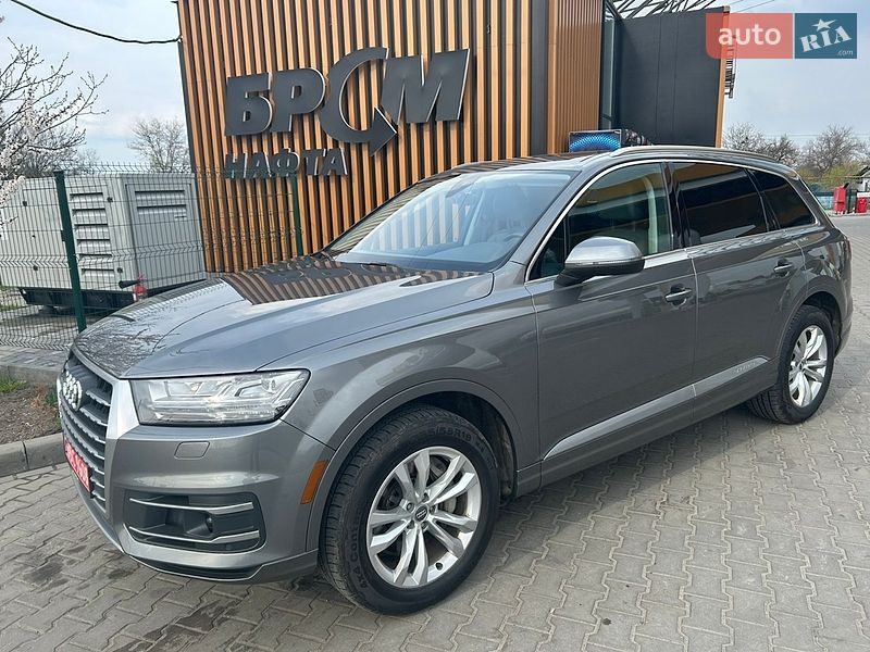 Внедорожник / Кроссовер Audi Q7 2016 в Днепре