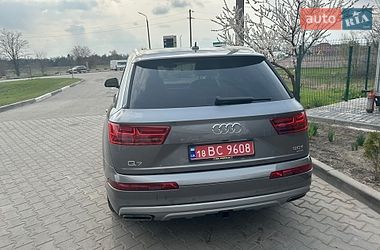 Внедорожник / Кроссовер Audi Q7 2016 в Днепре