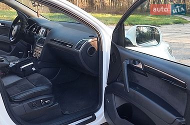 Позашляховик / Кросовер Audi Q7 2012 в Житомирі
