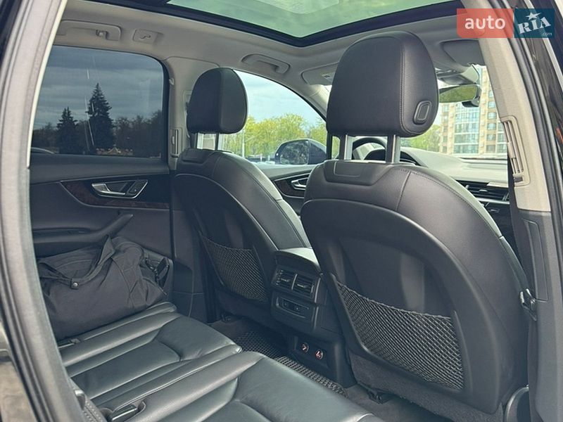 Внедорожник / Кроссовер Audi Q7 2017 в Кременчуге фото 34 Внедорожник / Кроссовер Audi Q7 2017 в Кременчуге