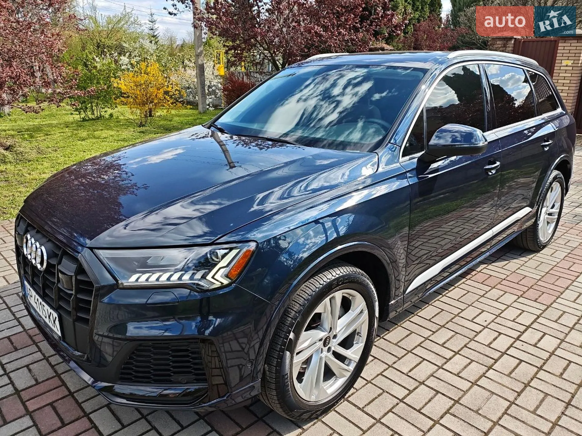 Audi Q7 2023 VIN WA1LXBF79PD014176 фото оголошення 2 з 35