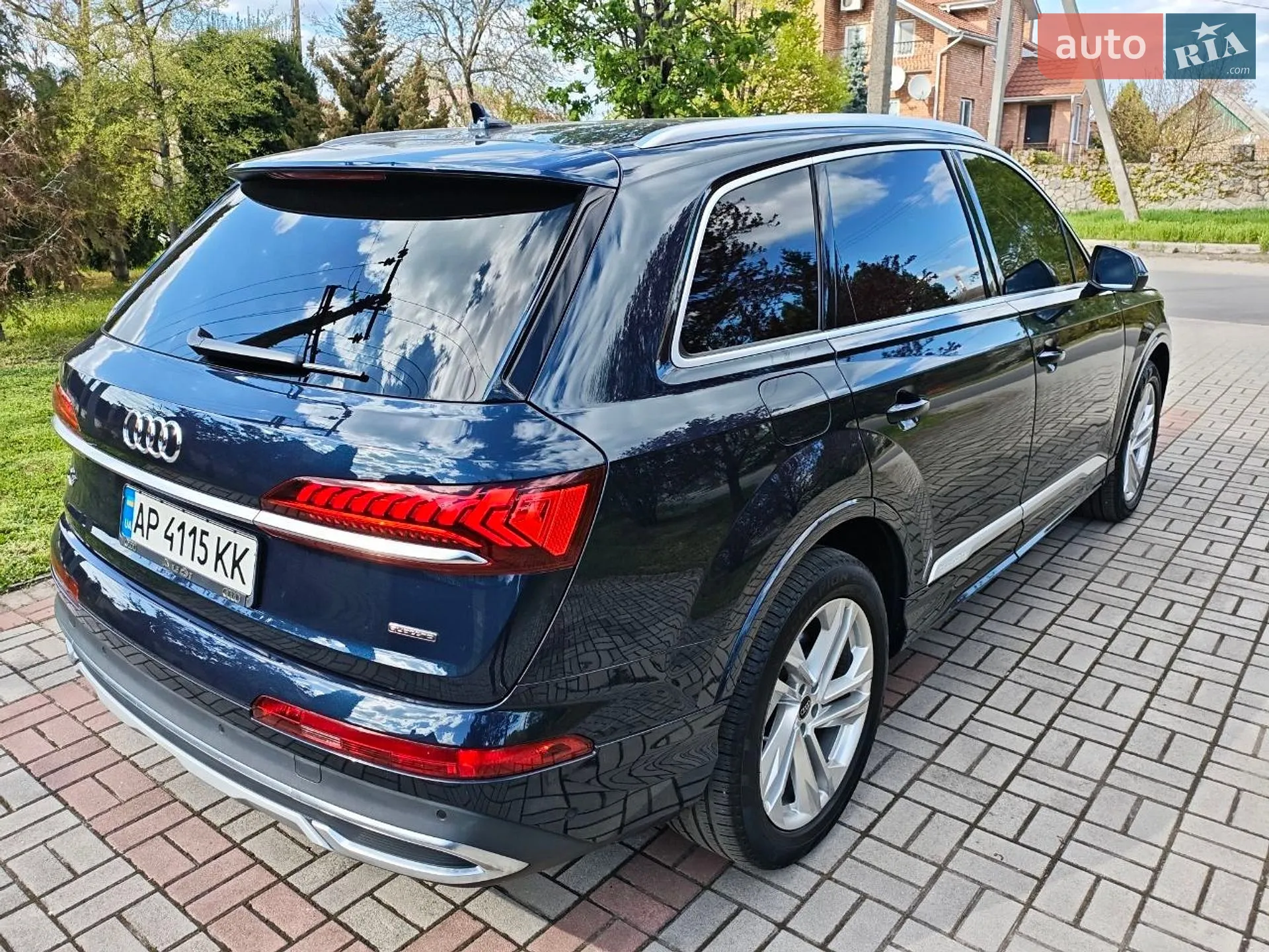 Audi Q7 2023 VIN WA1LXBF79PD014176 фото оголошення 25 з 35
