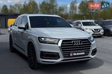 Внедорожник / Кроссовер Audi Q7 2016 в Ровно