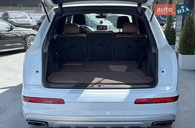 Внедорожник / Кроссовер Audi Q7 2016 в Ровно