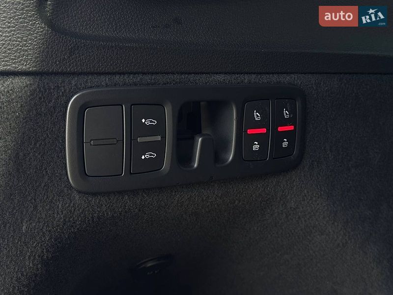 Внедорожник / Кроссовер Audi Q7 2016 в Ровно