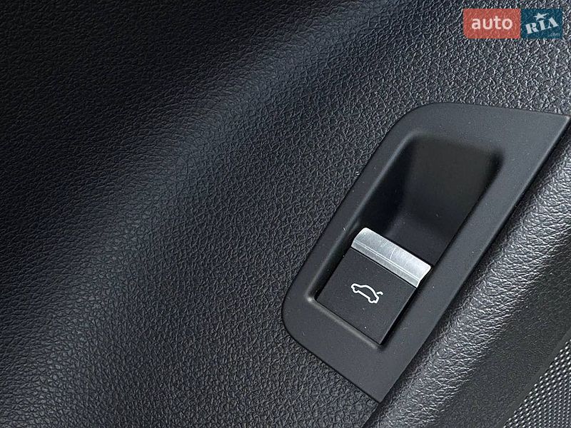 Внедорожник / Кроссовер Audi Q7 2016 в Ровно