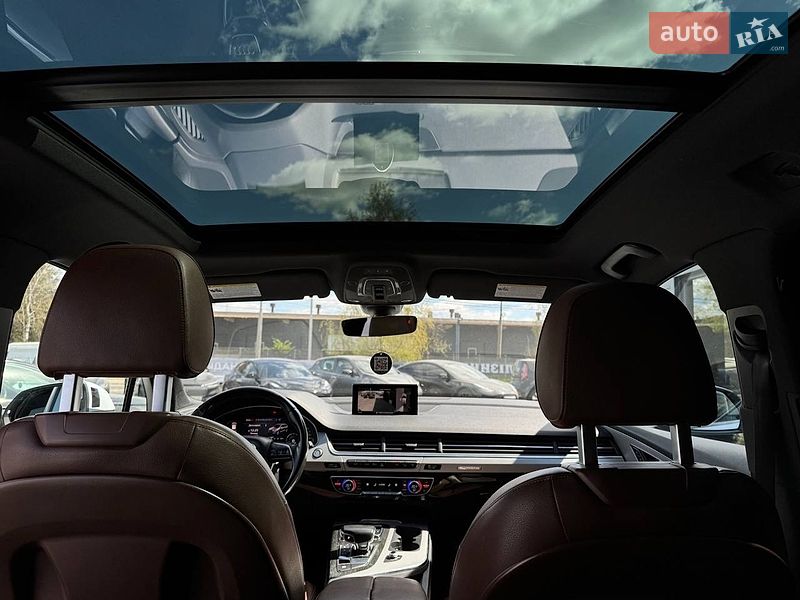 Внедорожник / Кроссовер Audi Q7 2016 в Ровно