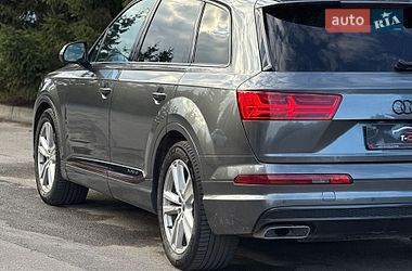 Внедорожник / Кроссовер Audi Q7 2016 в Тернополе