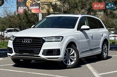 Внедорожник / Кроссовер Audi Q7 2017 в Одессе