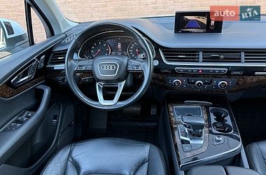 Внедорожник / Кроссовер Audi Q7 2017 в Одессе