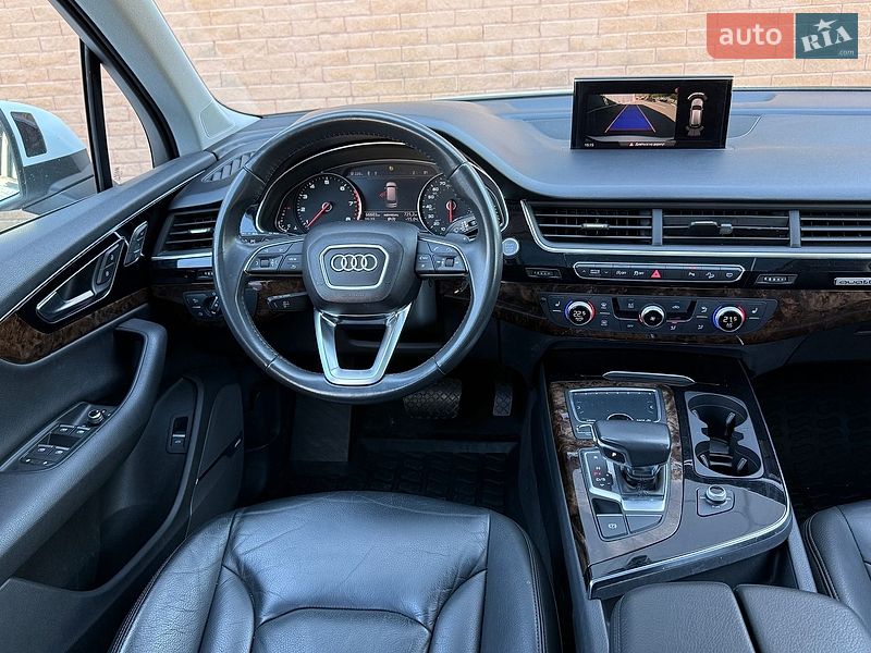 Внедорожник / Кроссовер Audi Q7 2017 в Одессе