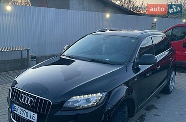 Позашляховик / Кросовер Audi Q7 2015 в Коломиї