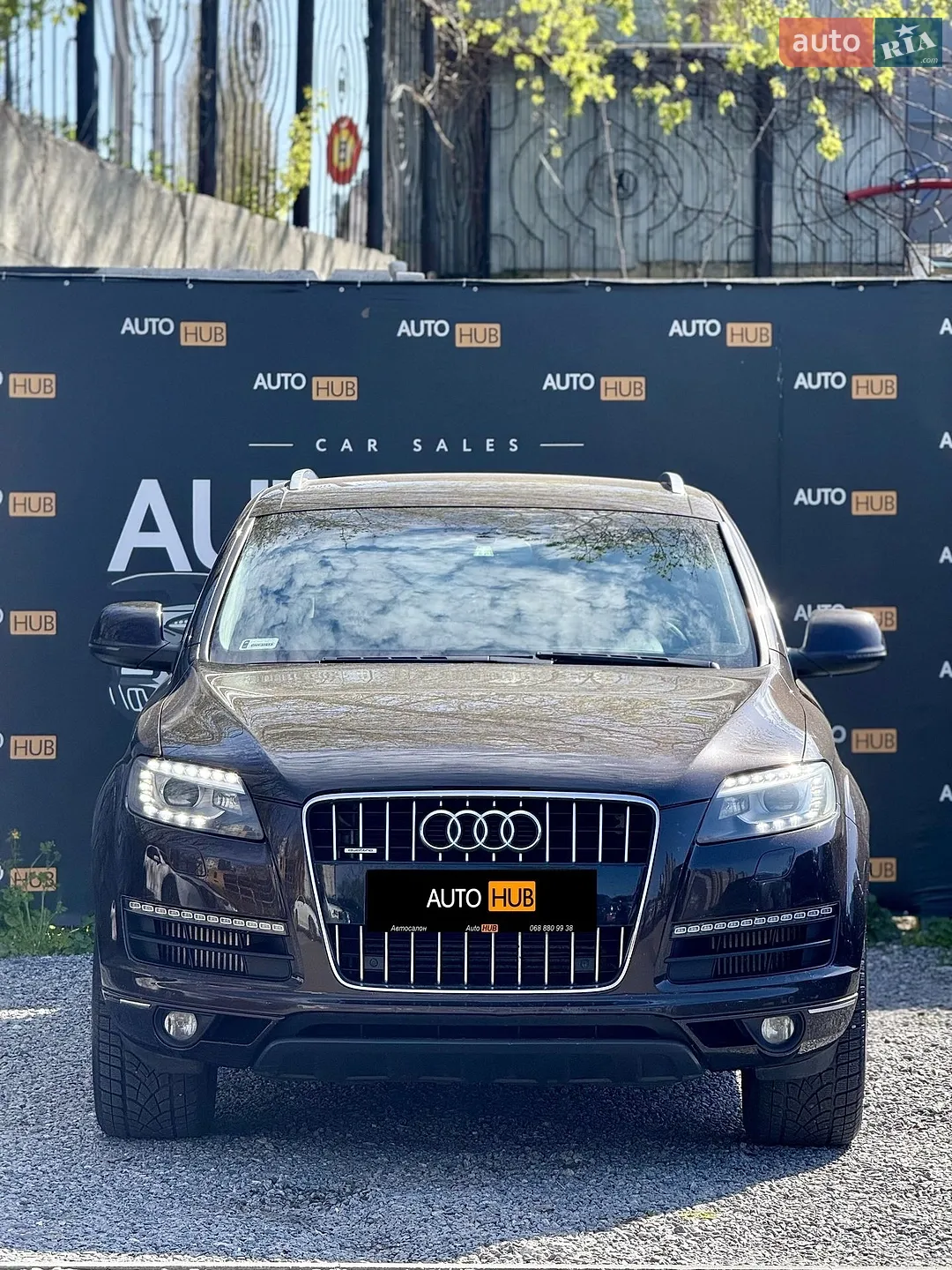2010 Audi Q7 - мініатюра 2