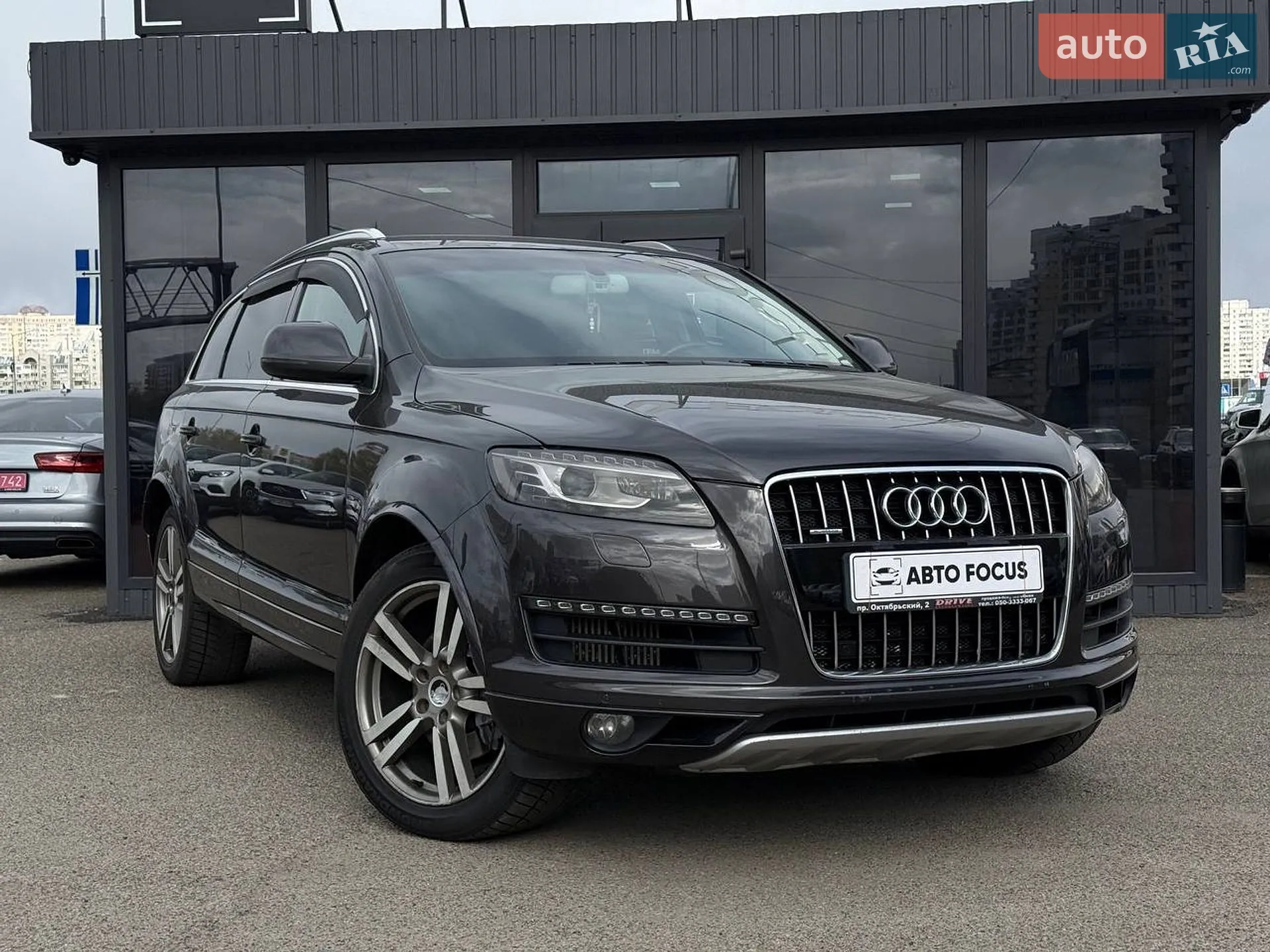 2011 Audi Q7 - мініатюра 2