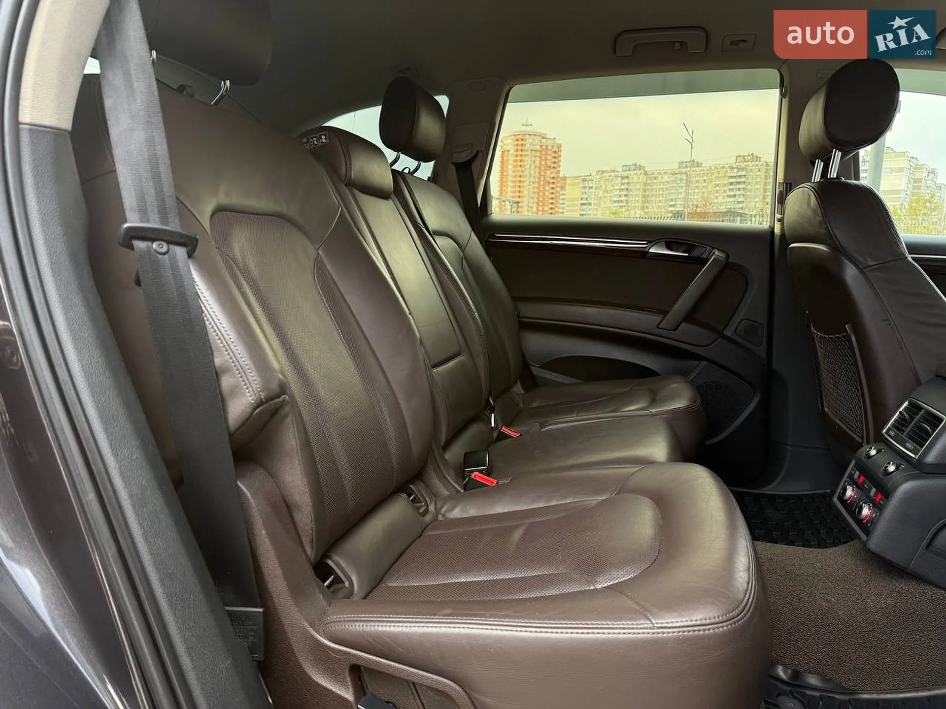 2011 Audi Q7 - мініатюра 11
