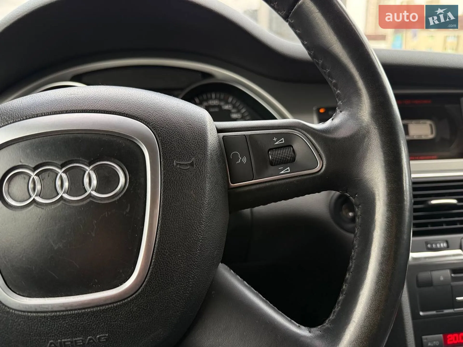 2011 Audi Q7 - мініатюра 23