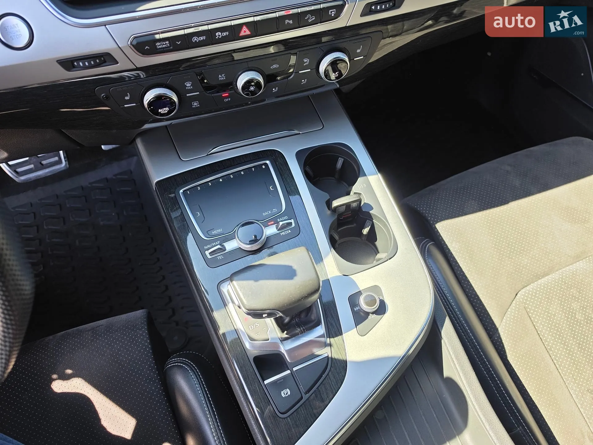 2016 Audi Q7 - мініатюра 8