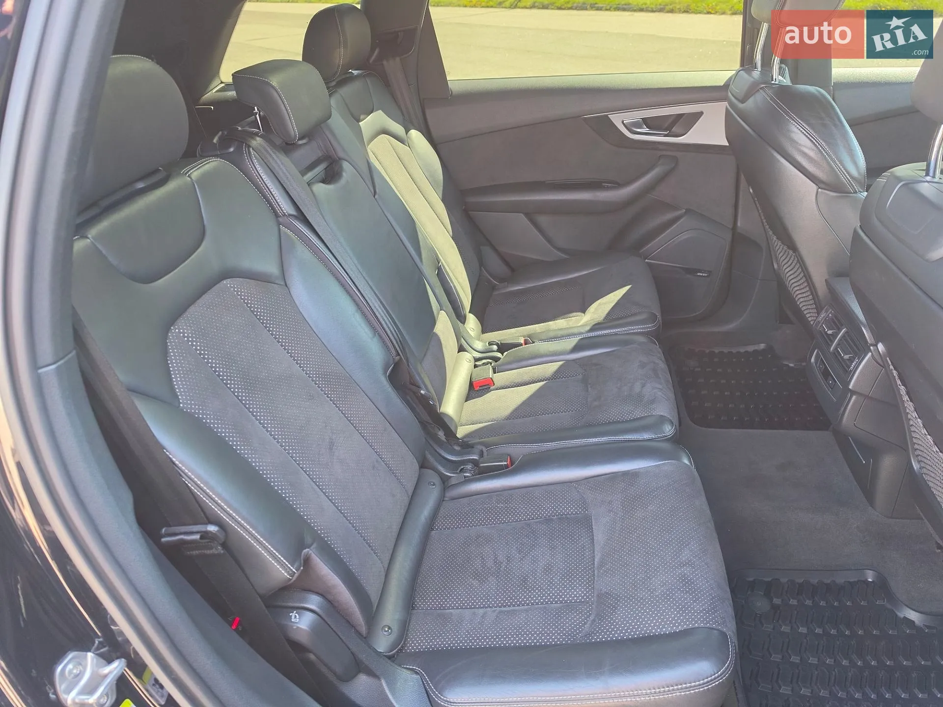 2016 Audi Q7 - мініатюра 14