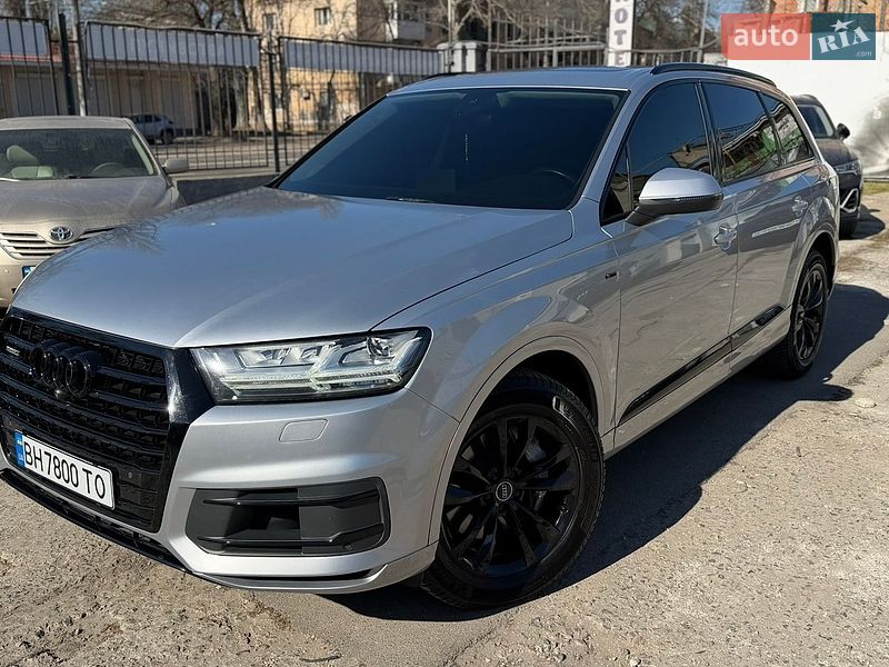 Внедорожник / Кроссовер Audi Q7 2018 в Одессе
