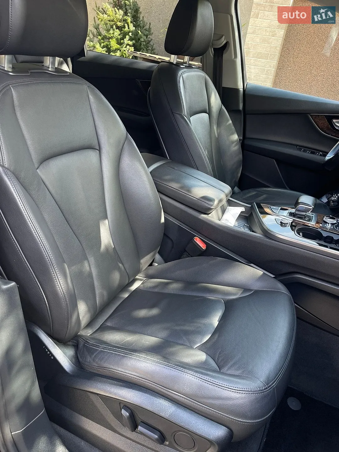 Audi Q7 2016 VIN WA1LAAF70HD012698 фото оголошення 22 з 29