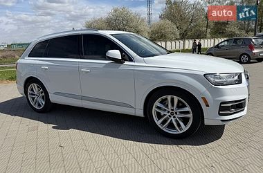 Внедорожник / Кроссовер Audi Q7 2017 в Владимире