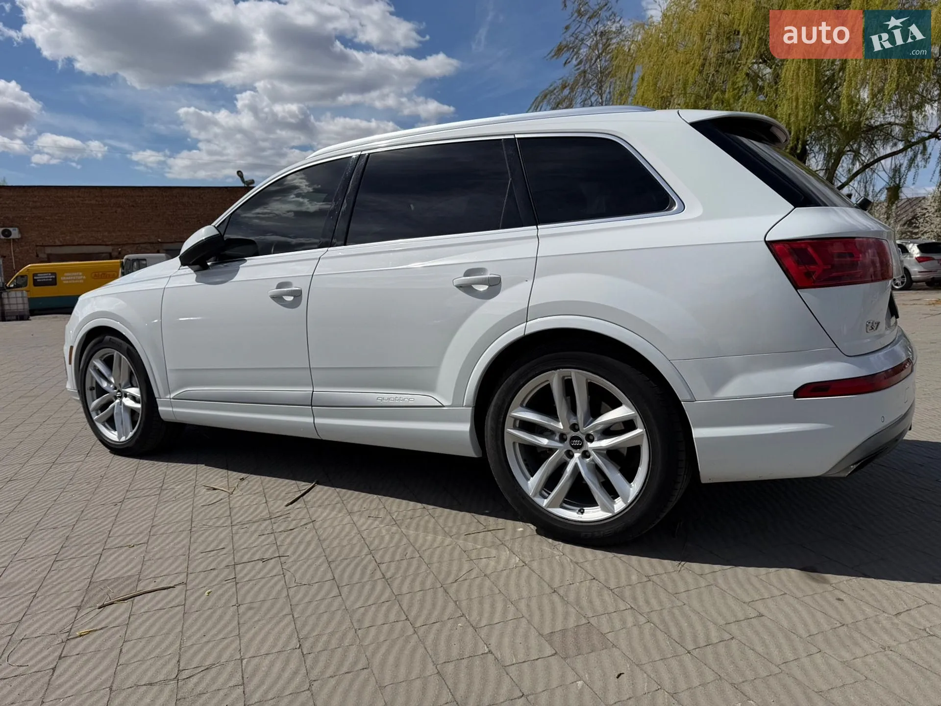 2017 Audi Q7 - мініатюра 12
