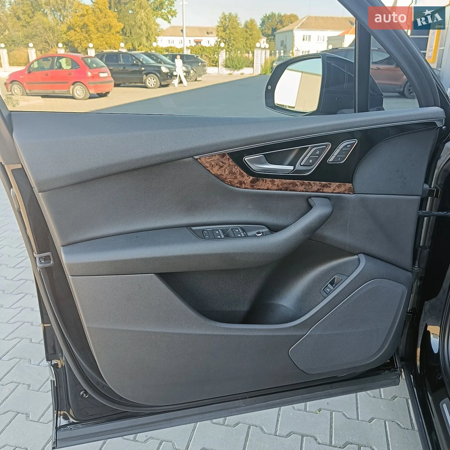 2017 Audi Q7 - мініатюра 18