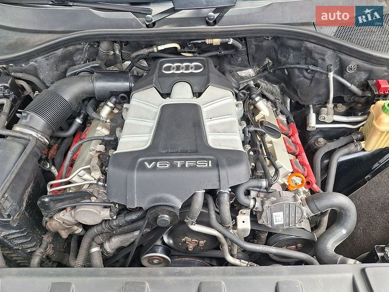Позашляховик / Кросовер Audi Q7 2012 в Києві