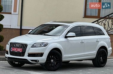 Позашляховик / Кросовер Audi Q7 2015 в Дрогобичі