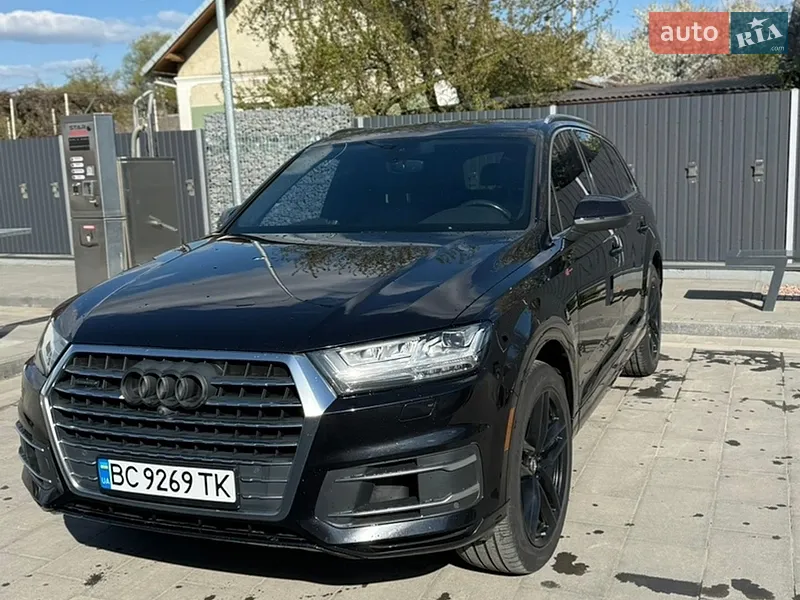 Audi Q7 2016 VIN WA1LAAF76HD036522 фото оголошення 2 з 73