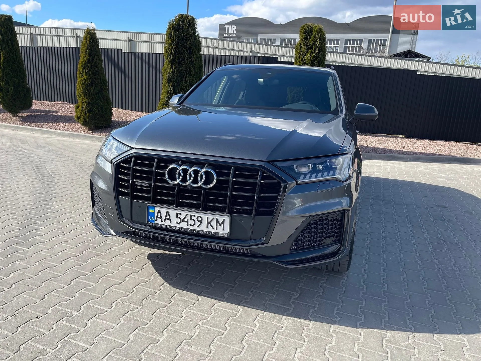 Audi Q7 2020 VIN WAUZZZ4M9MD011864 фото оголошення 3 з 5