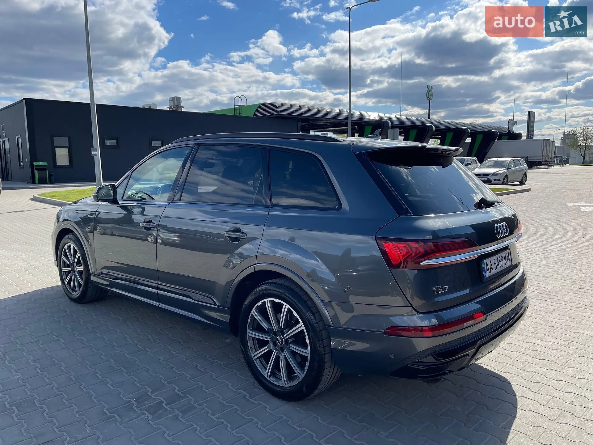 2020 Audi Q7 - мініатюра 8