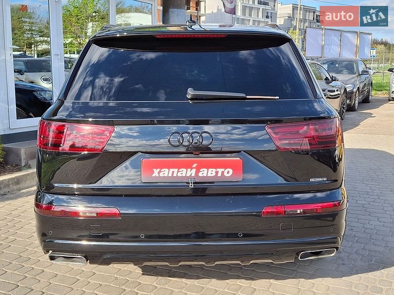 Внедорожник / Кроссовер Audi Q7 2016 в Львове