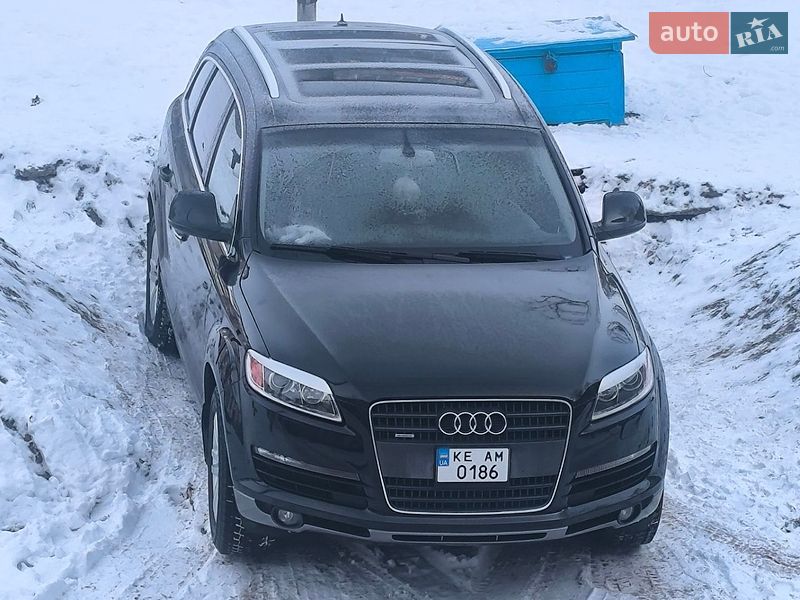 Внедорожник / Кроссовер Audi Q7 2007 в Никополе