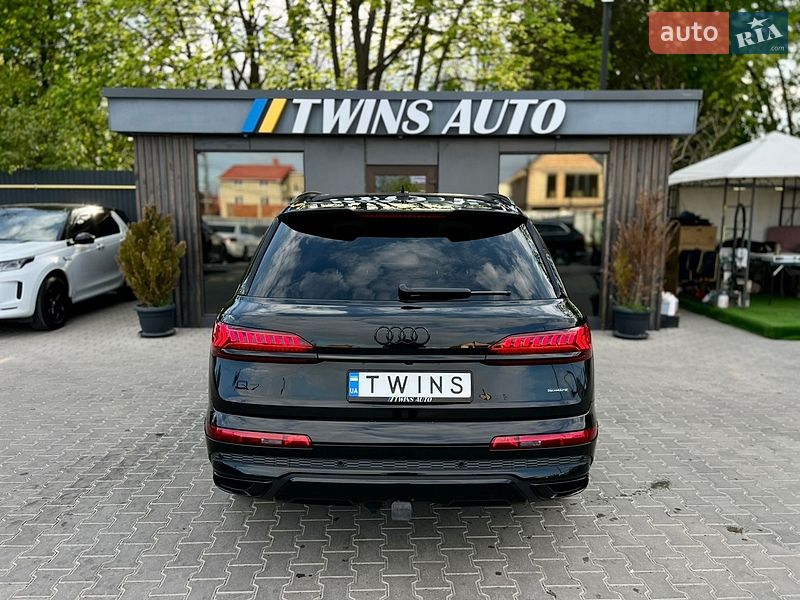Позашляховик / Кросовер Audi Q7 2022 в Одесі