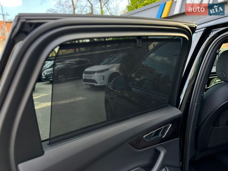 Позашляховик / Кросовер Audi Q7 2022 в Одесі