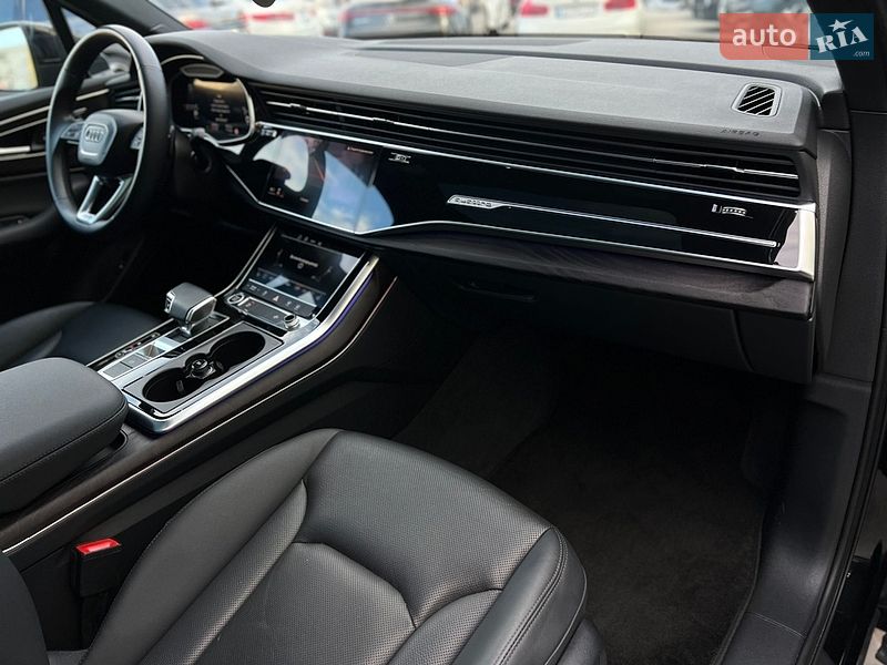 Позашляховик / Кросовер Audi Q7 2022 в Одесі