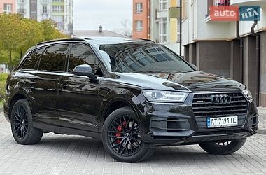 Позашляховик / Кросовер Audi Q7 2018 в Івано-Франківську